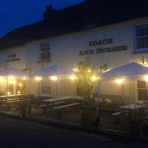 The Coach And Horses Of Compton